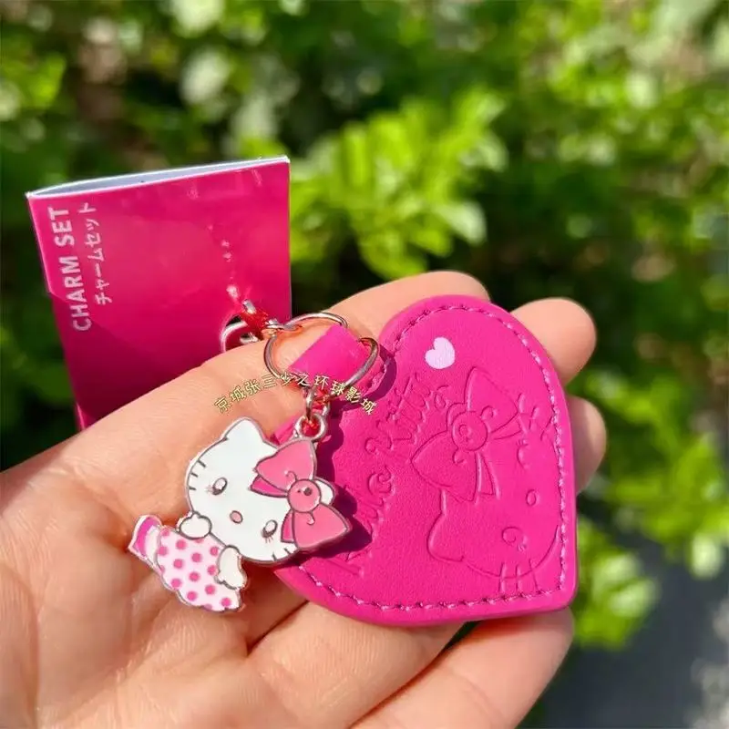 Hellokitty اليابان Usj Osaka Universal Studios على شكل قلب قلادة لطيف الكرتون بولي Leather الجلود سستة رئيس قلادة صديقة هدية