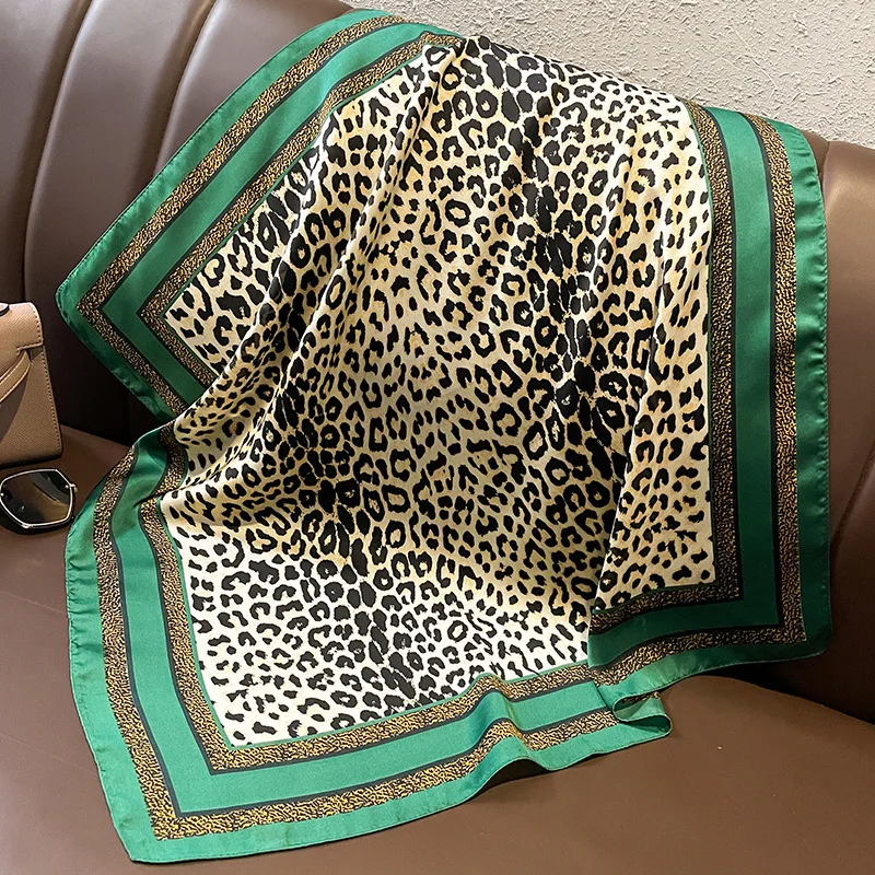 Luxury Brand Silk Square Scarf Women Leopard Satin Neck Hair Tie Band Soft Lady Neckerchife 2024 Head Female Foulard Bandana
