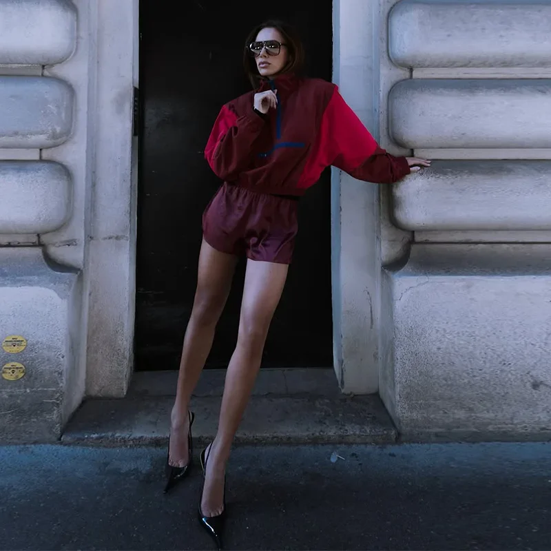 2026 Herbst Schicke Kontrastfarbene Damenjacke Rot Lässiger Stehkragen Langarm Halbe Reißverschlüsse Lose Damenmäntel Streetwear Neu – Detail 9