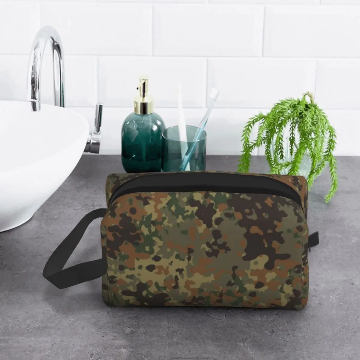 Custom Fashion Flecktarn Camo Travel Toiletry Bag for Military Army Camouflage Cosmetic Makeup Organizer Beauty Storage Dopp Kit