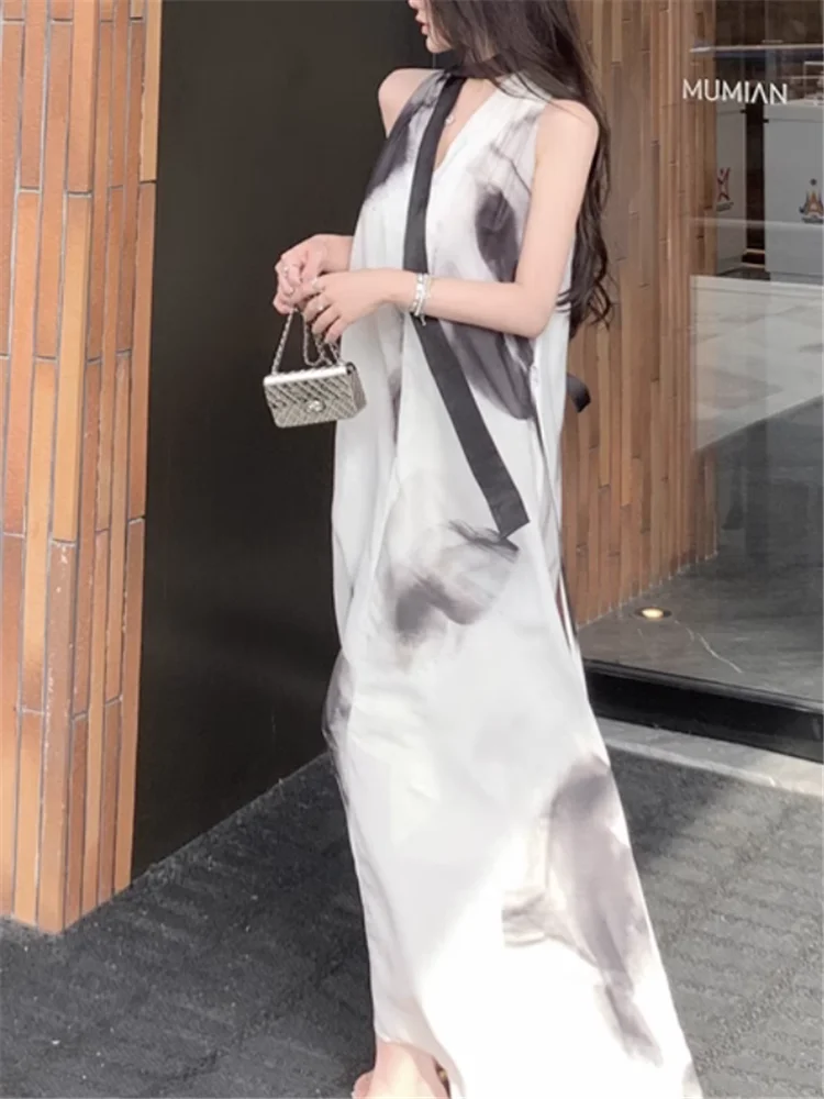Vestido largo elegante con pintura china de hadas para vacaciones en la playa, novedad de verano 2025, vestido holgado con cuello en V y cinta para vacaciones en la playa