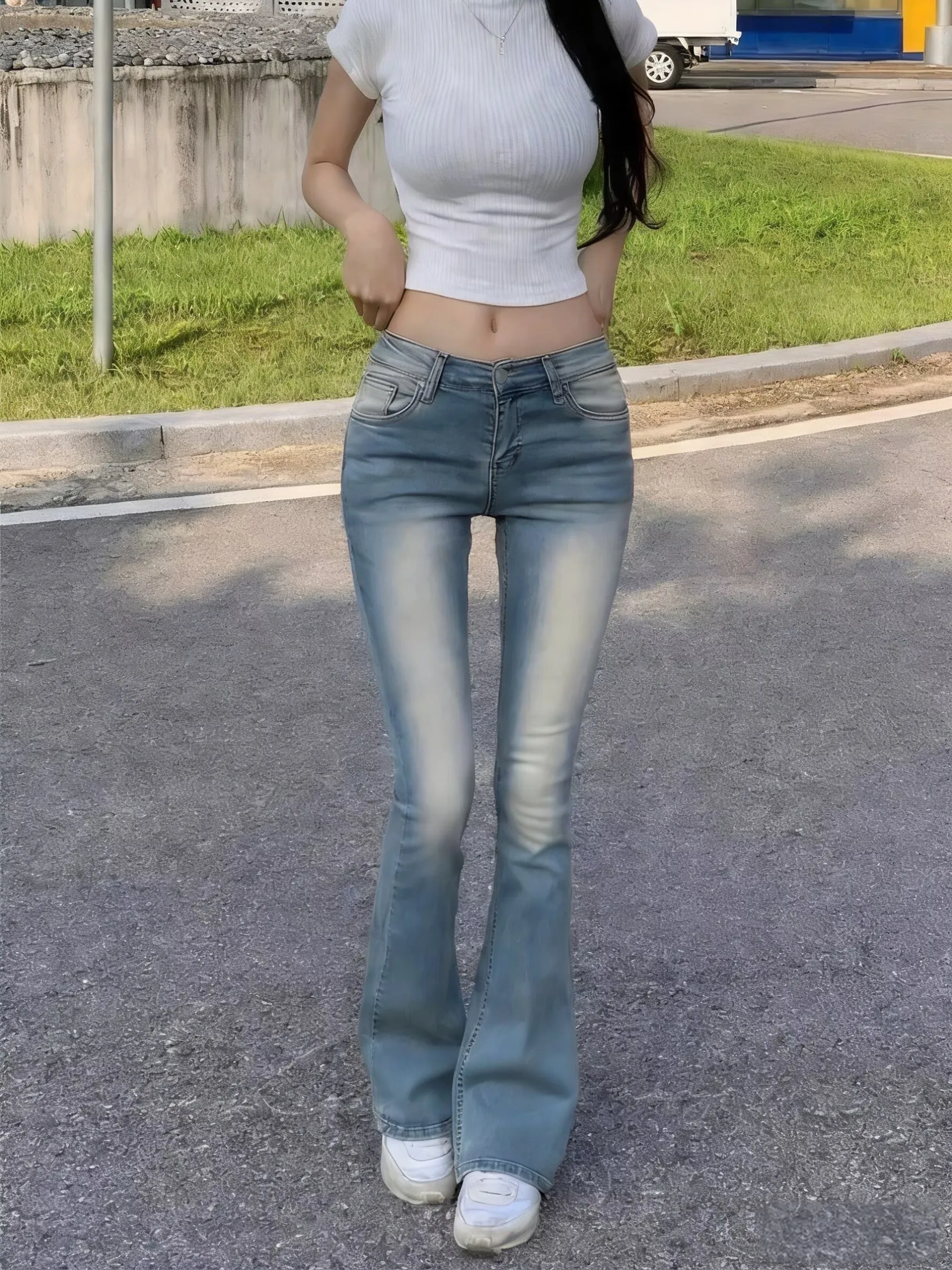 

Женские джинсы с низкой посадкой, расклешенные, облегающие, в стиле ретро, с эффектом подтяжки ягодиц, универсальные, весенне-осенние, из хлопкового стрейч-денима