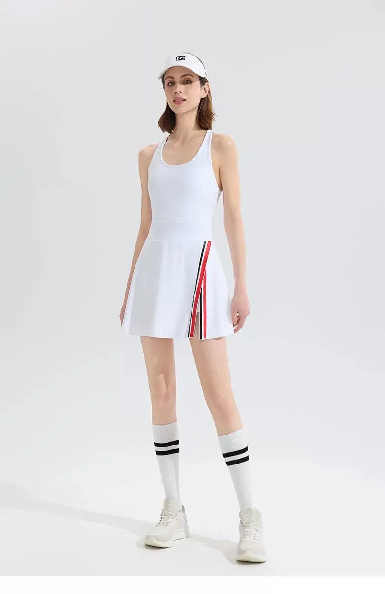 Color-blocking one-piece sports dress with anti-slip design for outdoor running, fitness, tennis, and golf. Female