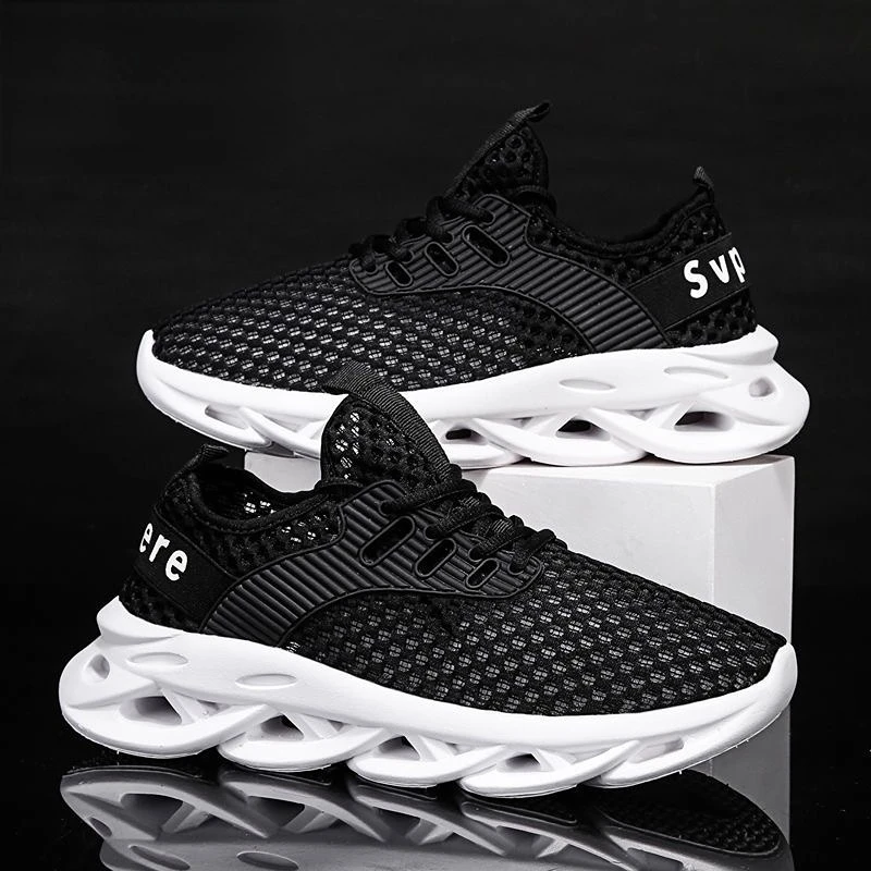 

Fashion Men Casual Shoes Lightweight Sneakers Summer Breathable Mesh Outdoor Running Shoe Trend Men's Soft Sole Lace-up Footwear