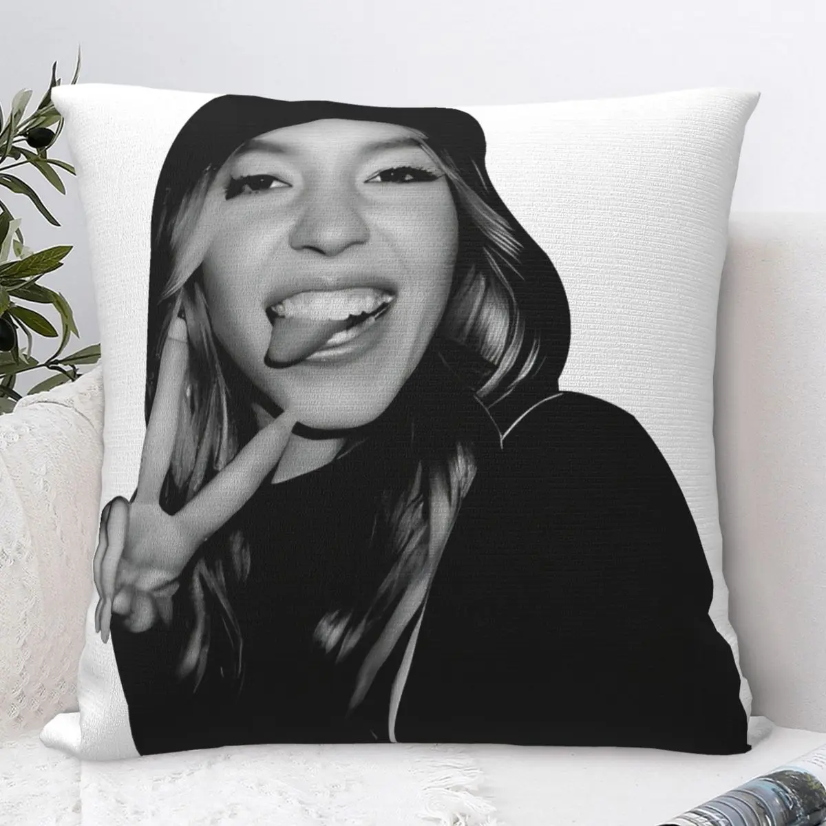 Чехол для подушки Sydney Sweeney, современная наволочка для гостиной, чехол для подушки на стул, полиэстеровые наволочки с графическим рисунком, подарок на день рождения