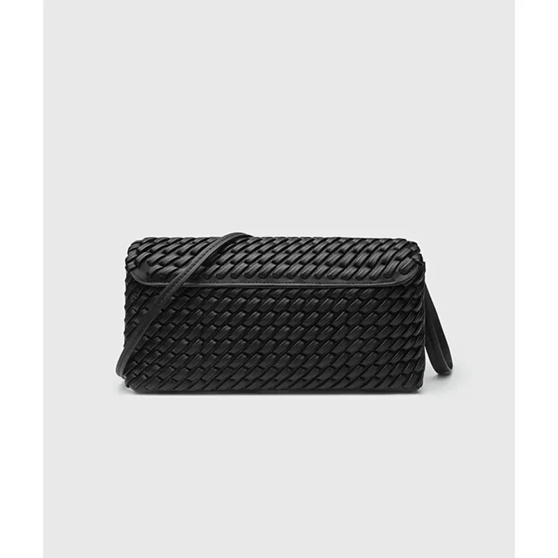 

2025 New Woven Bag High-End Simple Versatile Luxury Artistic Shoulder Bag Flip Cover Bag Soft Polyester Lining Single Strap
