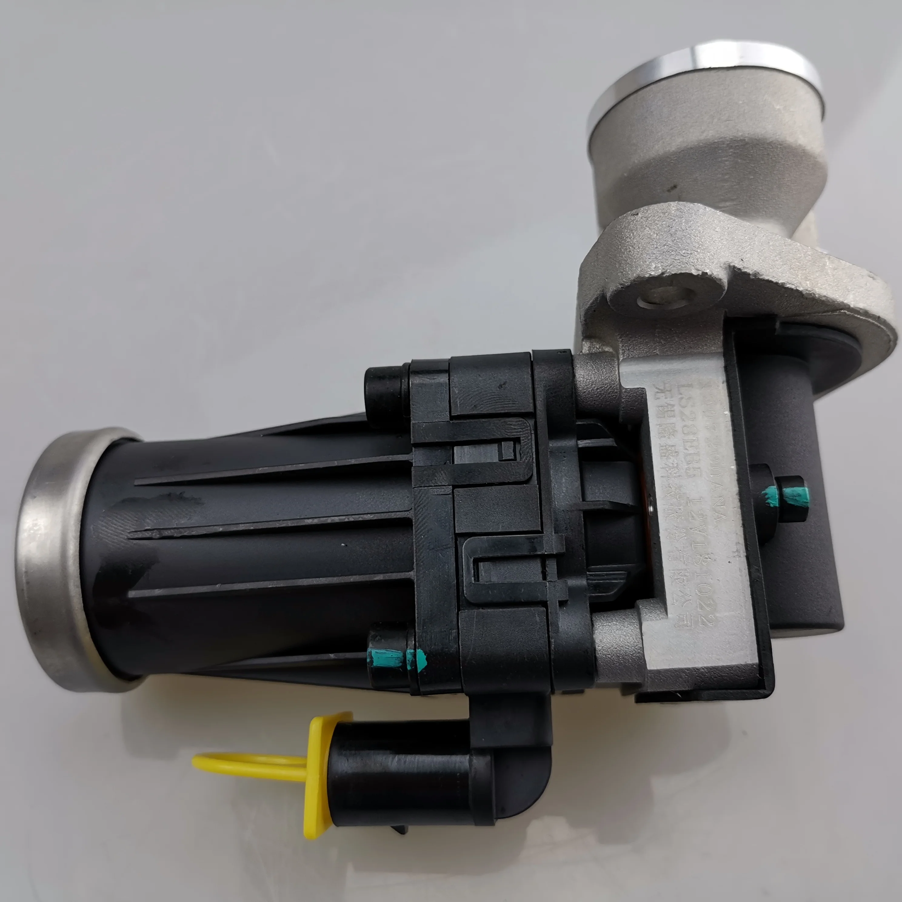 For SAIC MAXUS T60 Exhaust Gas Recirculation Device C00093535-1