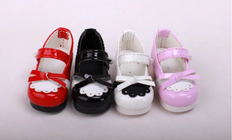 Simpatiche scarpe di colore nero per la moda YOSD 1/6 BJD Mini scarpe da bambola in pelle PU lunghezza Inser 4,5 cm accessori per bambole di alta qualità