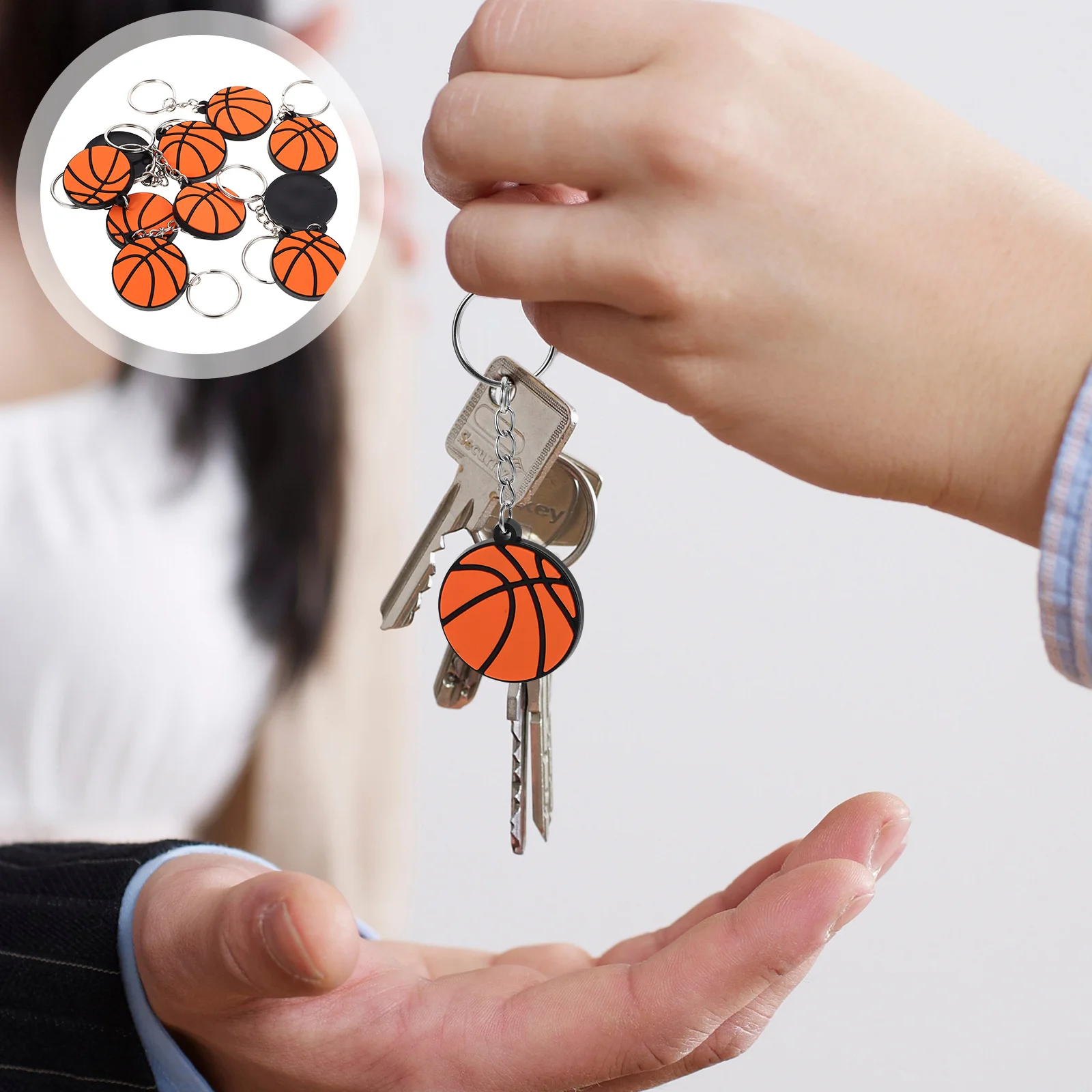 

10Pcs Sports Ball Keychain Creative Mini Keyrings Bag Hanging Ornaments Sports Party Favors Accessories Key Pendant