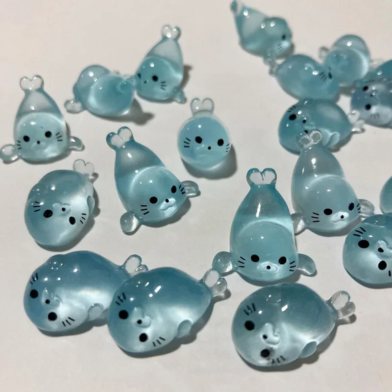 40 قطعة من تماثيل الختم الصغيرة المتوهجة في الظلام، منمنمات حيوانات البحر المضيئة من الراتنج، 4 أنماط لمستلزمات تزيين المنزل اليدوية ذاتية الصنع