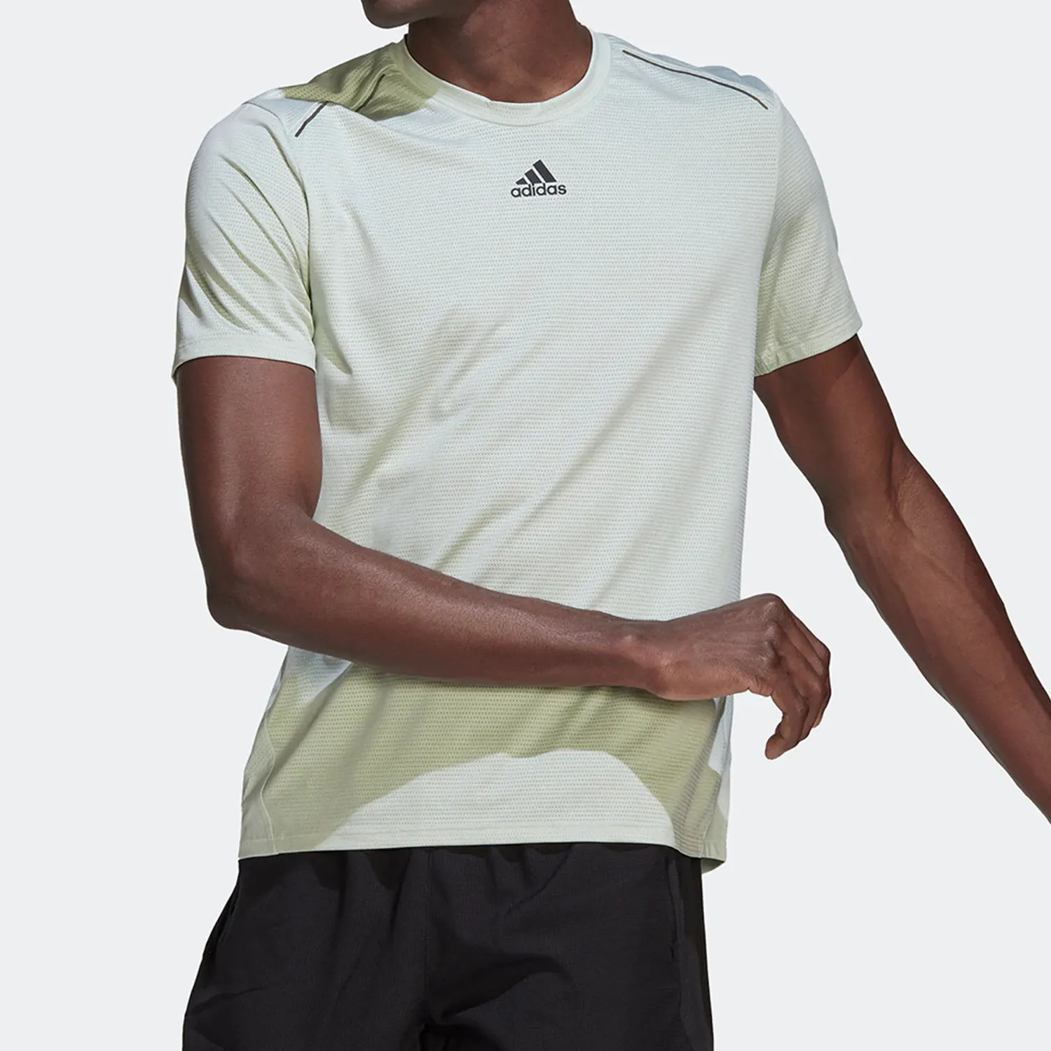 

Adidas genuine summer new men's sports loose breathable short sleeved T-shirt HD3561