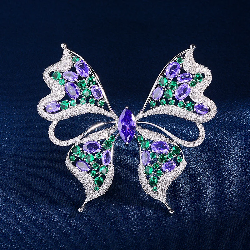 

Exquisite High-end Luxury Micro-inlaid Zircon Blue Butterfly Brooch for Women Elegant Corsage Suit Accessories Pin Creative Gift