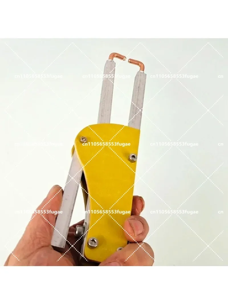 Resistance Spot Welding Machine with Automatic Trigger Thickness Control Durable Parts for Reliable Performance
