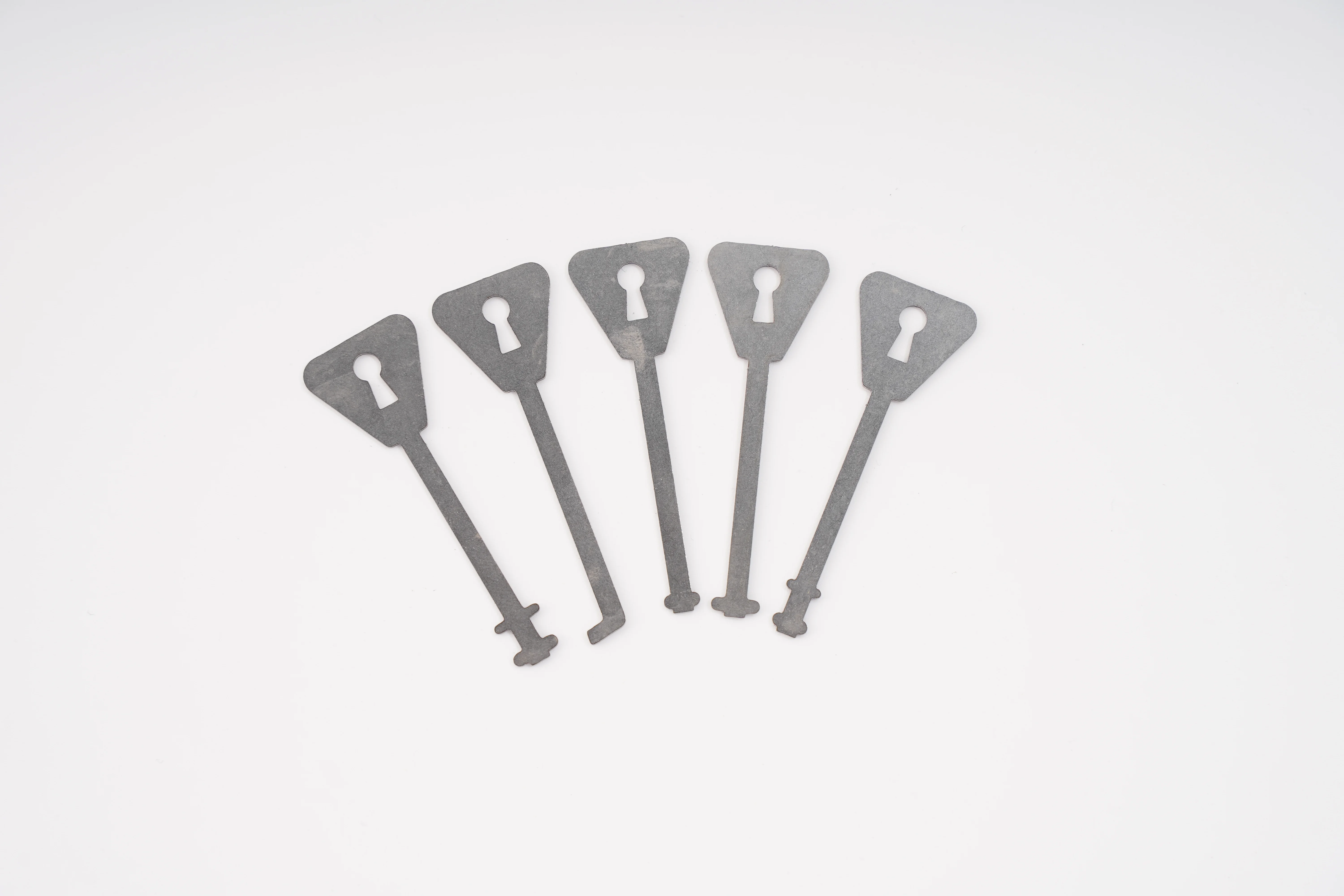 14 في 1 فتاحة مفاتيح رئيسية من الفولاذ المقاوم للصدأ أدوات الأقفال EDC