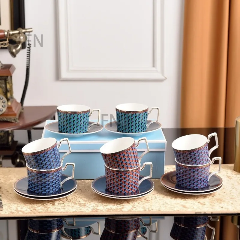 

Высококачественная кофейная чашка из костяного фарфора с геометрическим узором для послеобеденного чая, свадебный подарок на новоселье, подарок