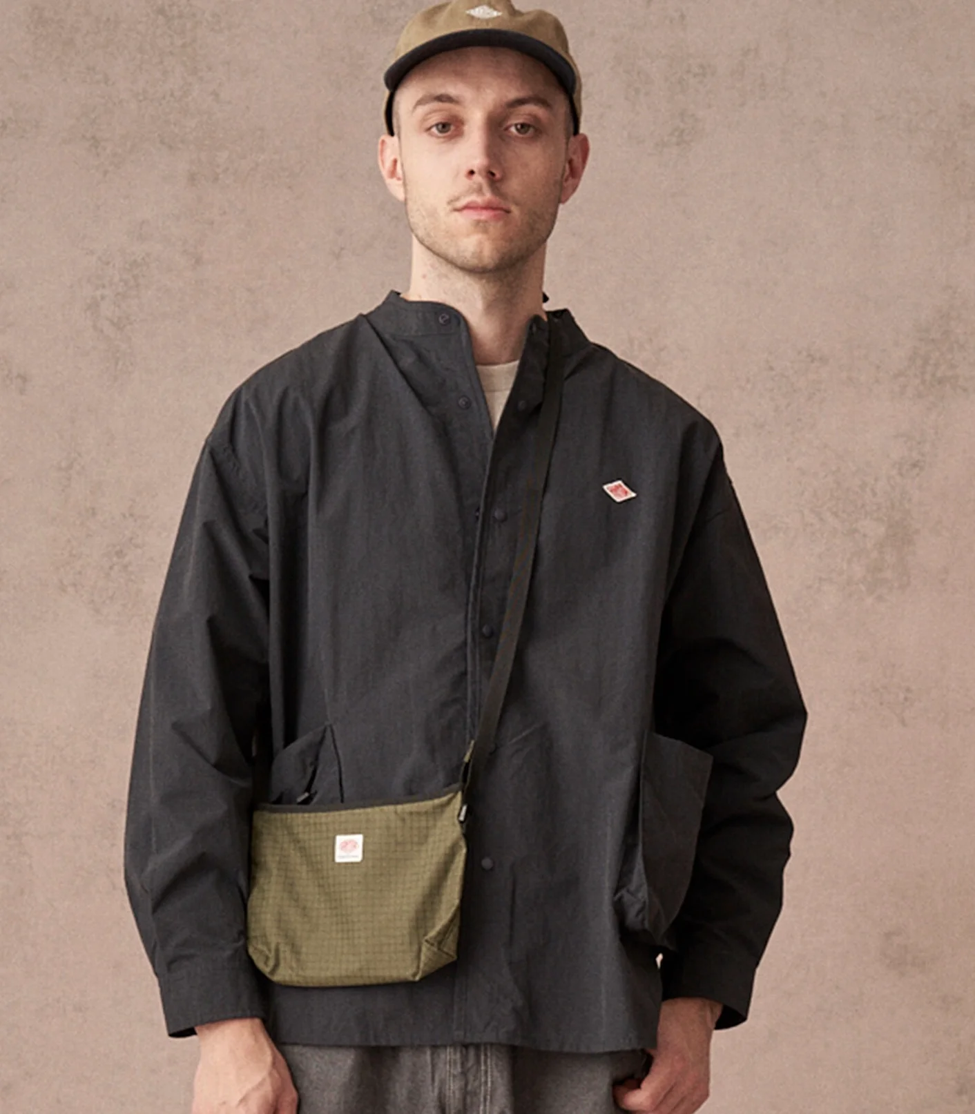 Japanese Waterproof Jacket Stand Up Collar Shirt Quick Drying Long Sleeved Loose Windproof Shirts