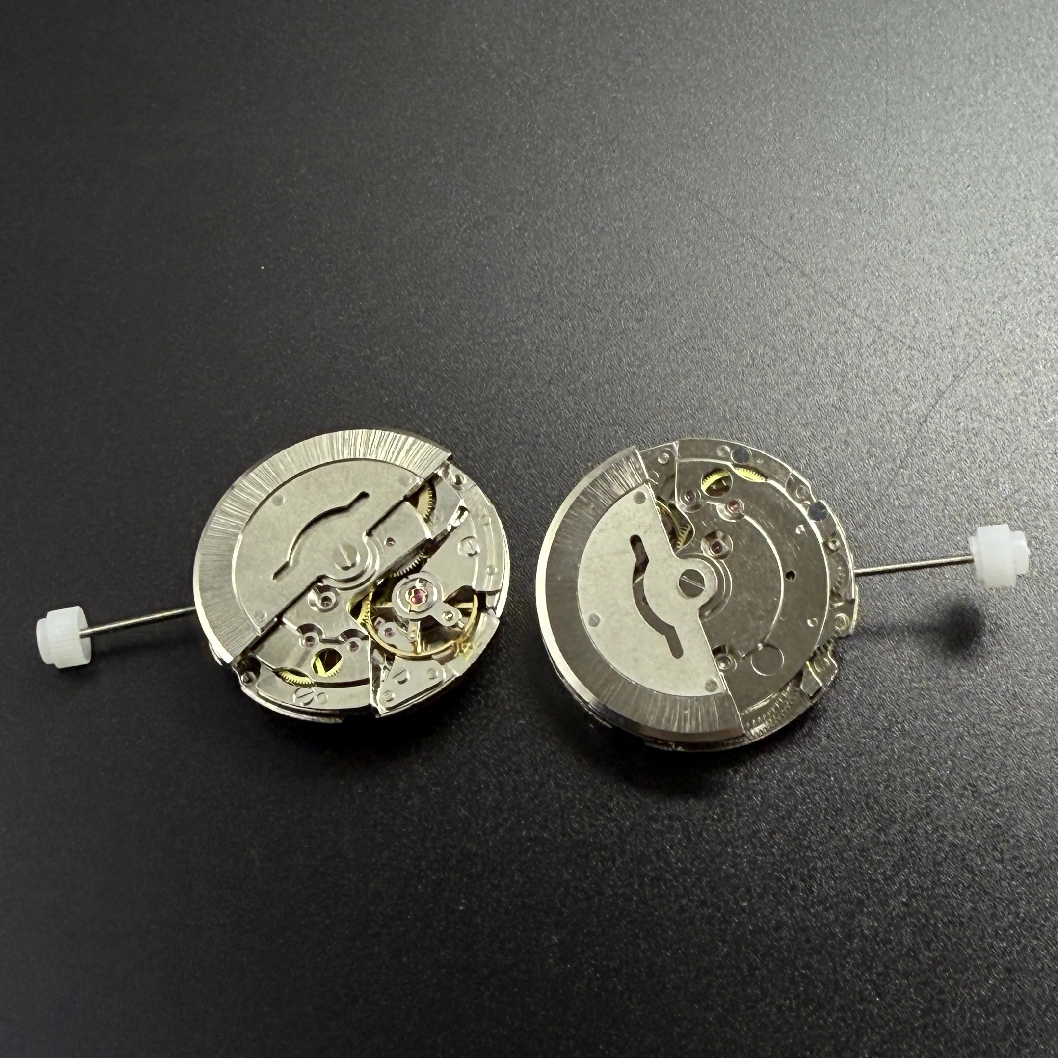 Thumbnail 2 - #75 Best Automatic Movement Watches to Buy In 2026