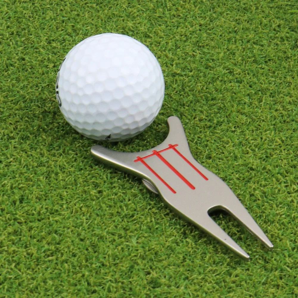 Fourche de golf magnétique verte, nettoyeur de rainures de pas durable, alliage de zinc de haute qualité, outil de réparation de golf, 1 pièce