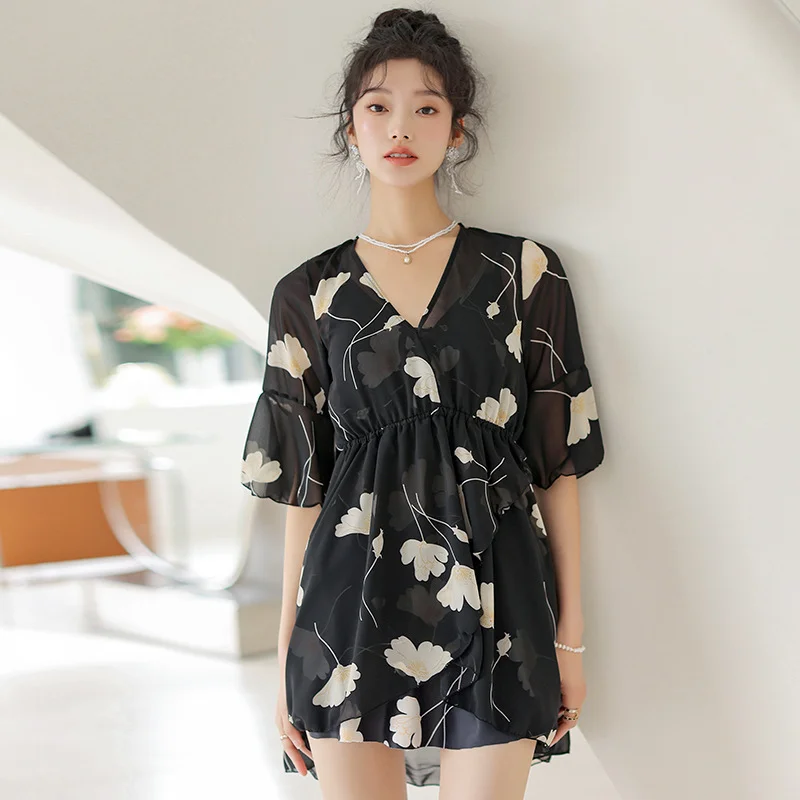 

Skirt Split Three-piece Swimsuit Women's Large Size Small Chest Korea 2023 Fashionable New Coverup and Thin Hot Spring Swimsuit