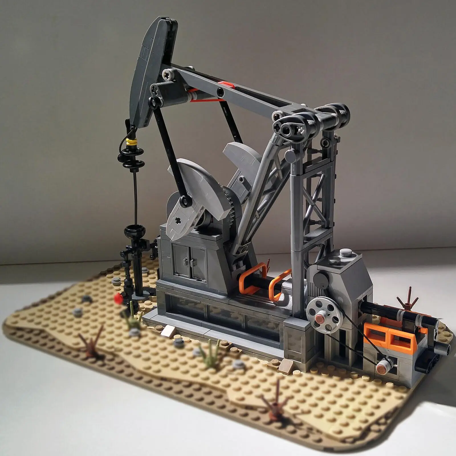 Functioning Oil Pump Jack Oil Derrick 474 Pieces Building Toys Set MOC Build