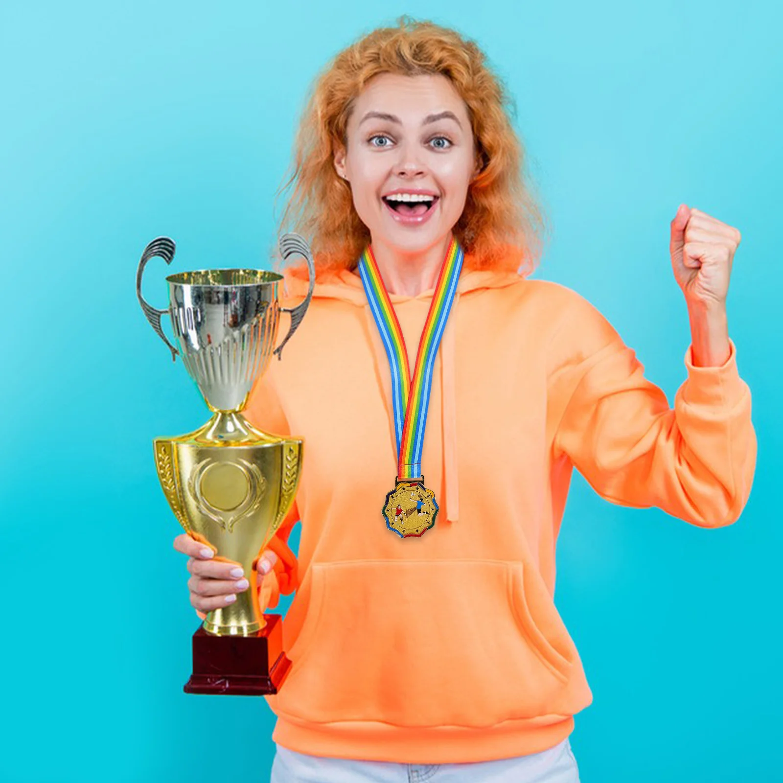 

Badminton Medal Award Medals Silver Copper Golden Contest Elegant Design Track Marathon Trophy Display Prizes