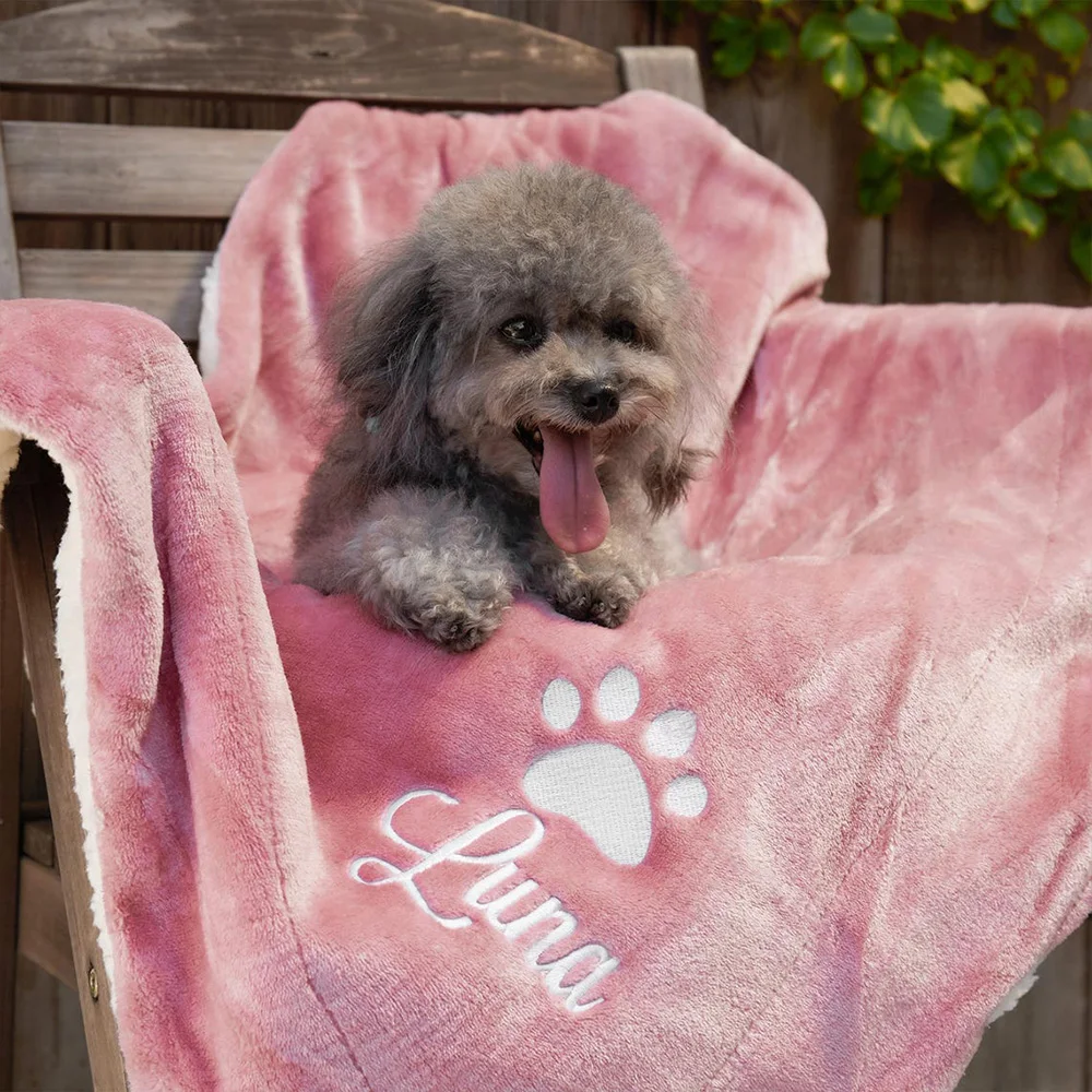Custom Dog Name Blanket Personalized Fleece Pet Blanket with Paw Prints and Embroidered Name Soft Blanket Gift For Your Puppy