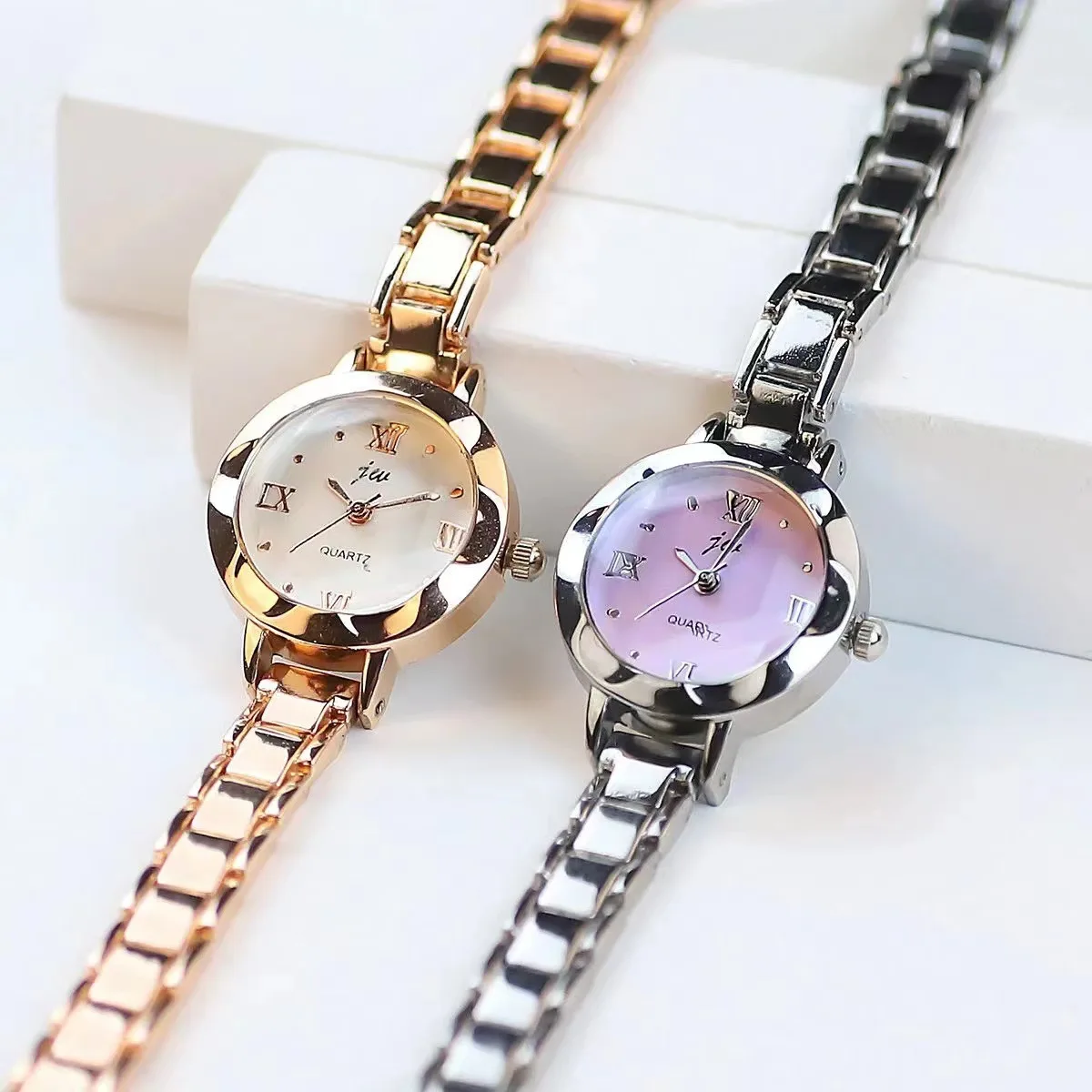 Jam tangan kuarsa perak Dial kecil Fashion wanita jam tangan gelang wanita mewah baja tahan karat jam tangan wanita Relogio Feminino