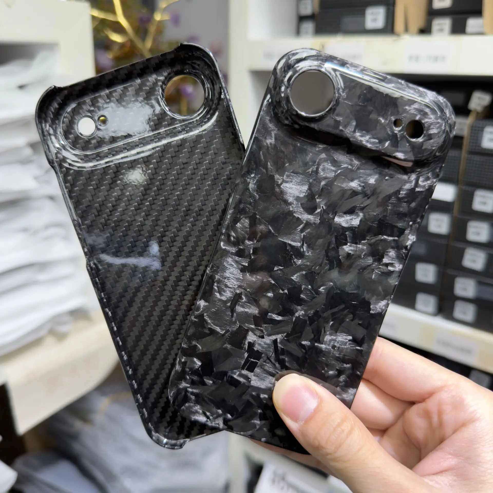 

Carbon Fiber Precision Cutouts Hard Case for iPhone17Air,Business Forged Texture,Full Body Protection,Camera Guard Premium Shell