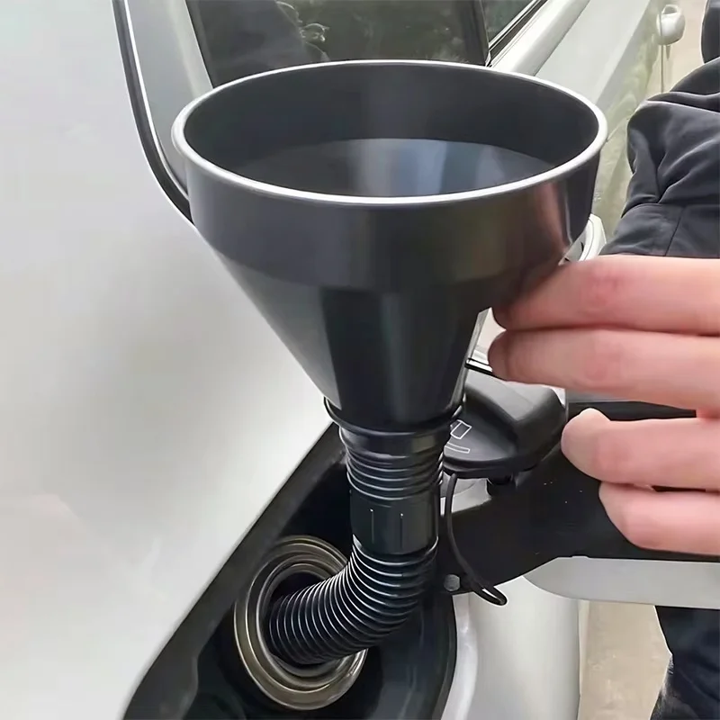 Car Refueling Funnel Detachable Spill-Proof Refueling Hose With Long Mouth Funnel Motorcycle Refueling Engine Oil Funnel Tools