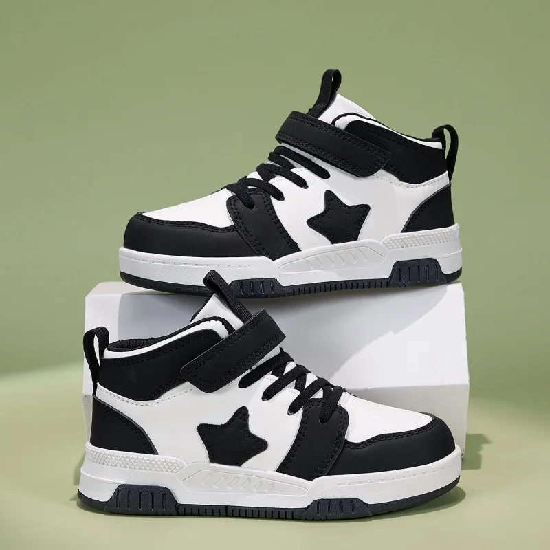 

A pair of children's four-season leather high-top sports shoes, soft and comfortable sneakers, size 27-37，TNM-820