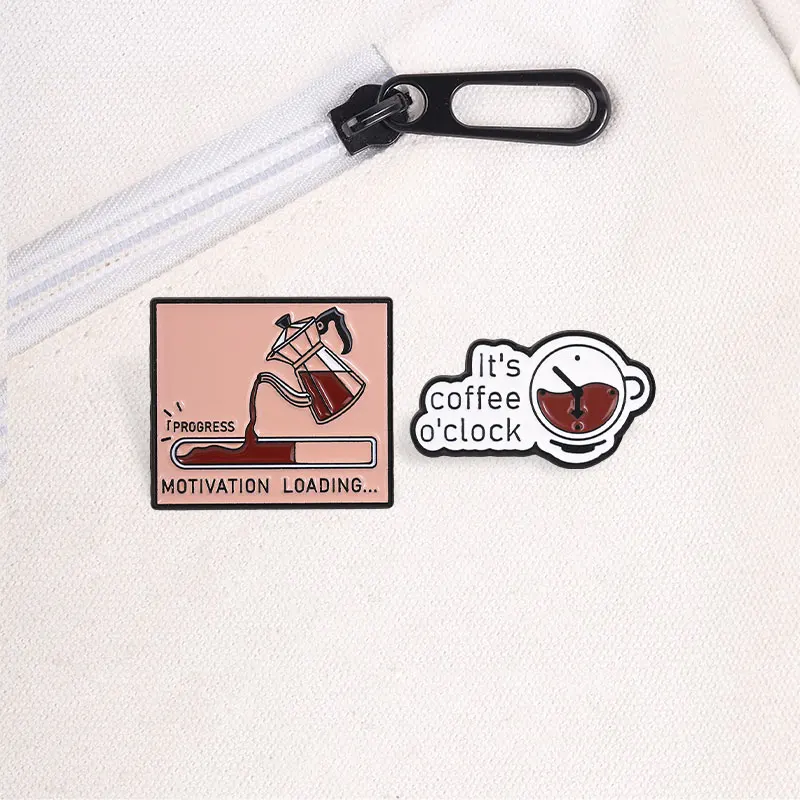 Motivations-Kaffeekanne mit Fortschrittsbalken „Es ist Kaffee-Stunden-Zeit“ Emaille-Abzeichen Koffein-Süchtiger Humor-Pin Brosche für Büroangestellte – Detail 4