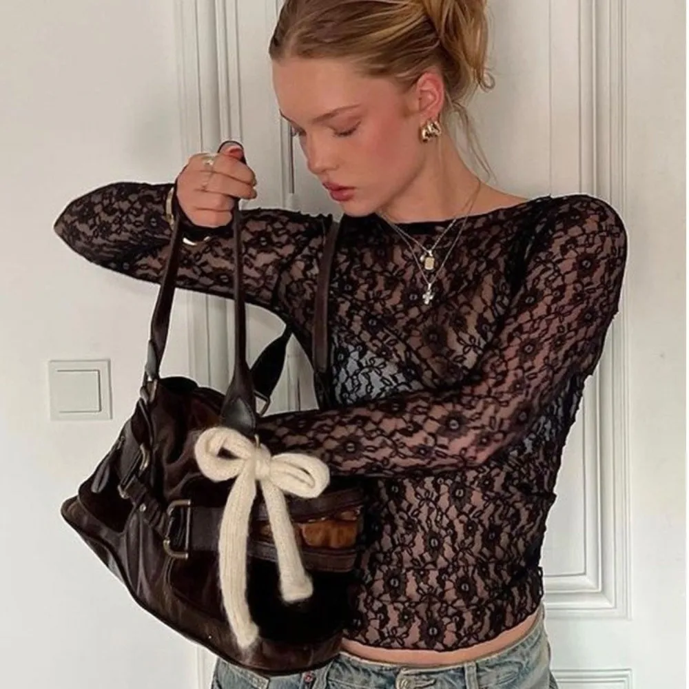 

Fashion Mesh Floral Lace Crop Top Solid Color Long Sleeve Bodycon T-Shirt O Neck See Through Evening Party Tees Party Wear