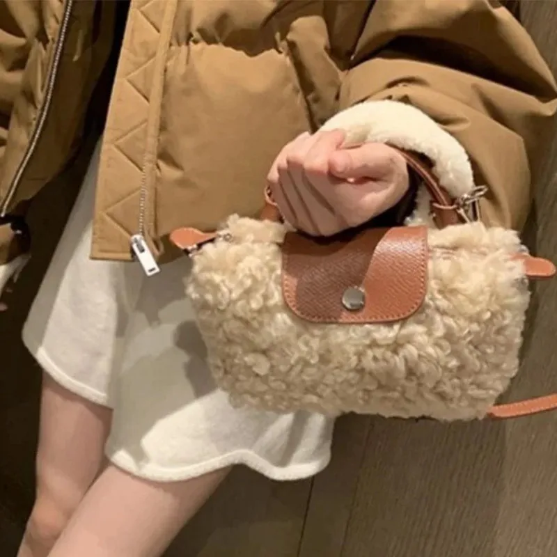 Lamb Bag Hand-held Fur Bag Women Versatile Women Shoulder Bags Crossbody Bag for Women Designer Bags Purse and Handbags