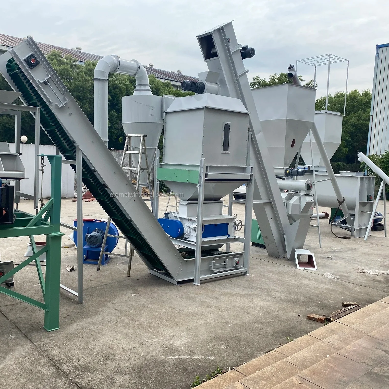Industrial Feed Pellet Line Steam Conditioner Ring Die Animal Horse Goat Broiler Alfalfa Grass Feed Pellet Making Mill Machine