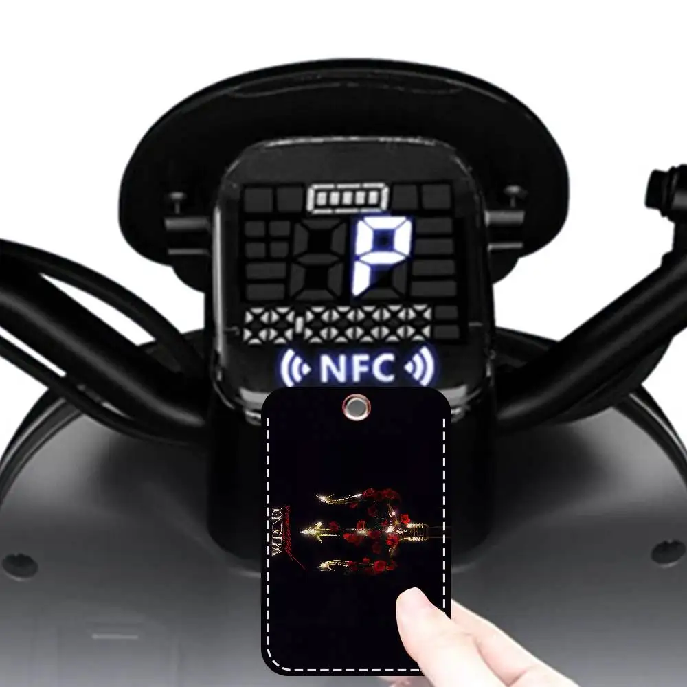 Rapper W-Werenoi Access & Meal Card Holder Keychain Credit ID Bank Card Protective Case Keychain Pendant Fashion