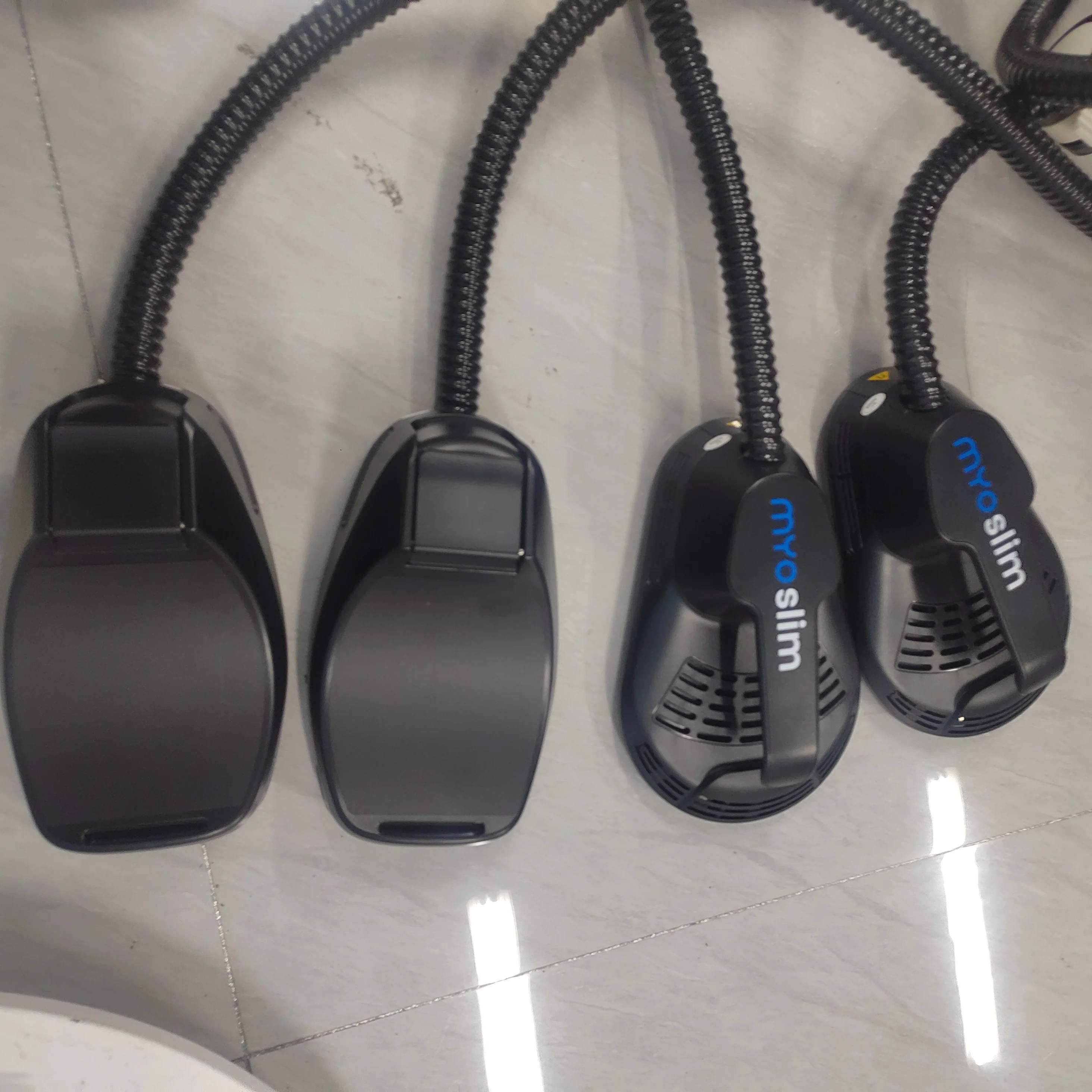 

Upgraded System Fat Burning With 4 RF Handles Slimming Weight Burn Fat Full Removal Body Slimming Machine 4 in 1