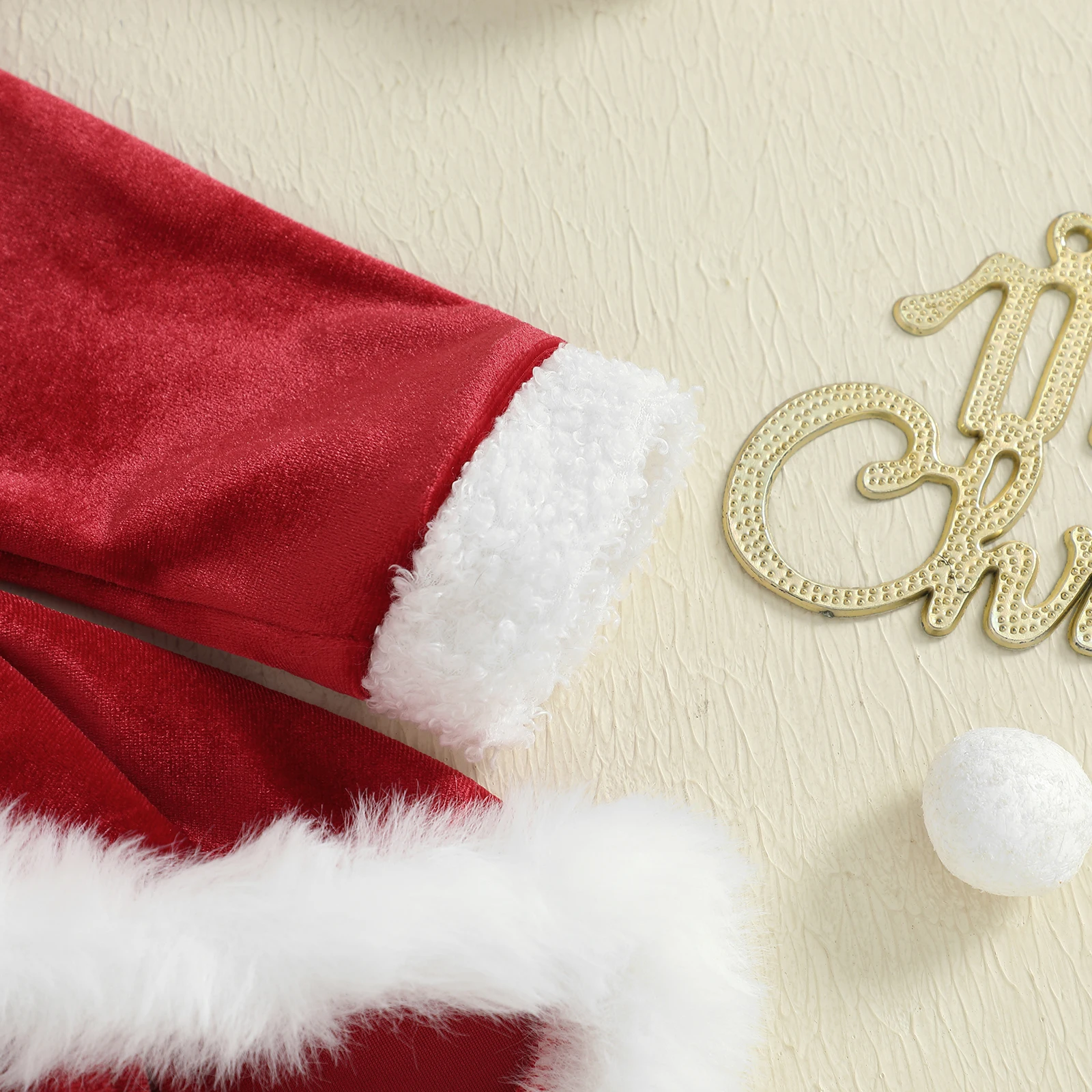 فستان VISgogo للفتيات الصغيرات لعيد الميلاد رومبير من القطيفة بأكمام طويلة ومجموعة قبعات سانتا اللطيفة لملابس الأطفال الصغار