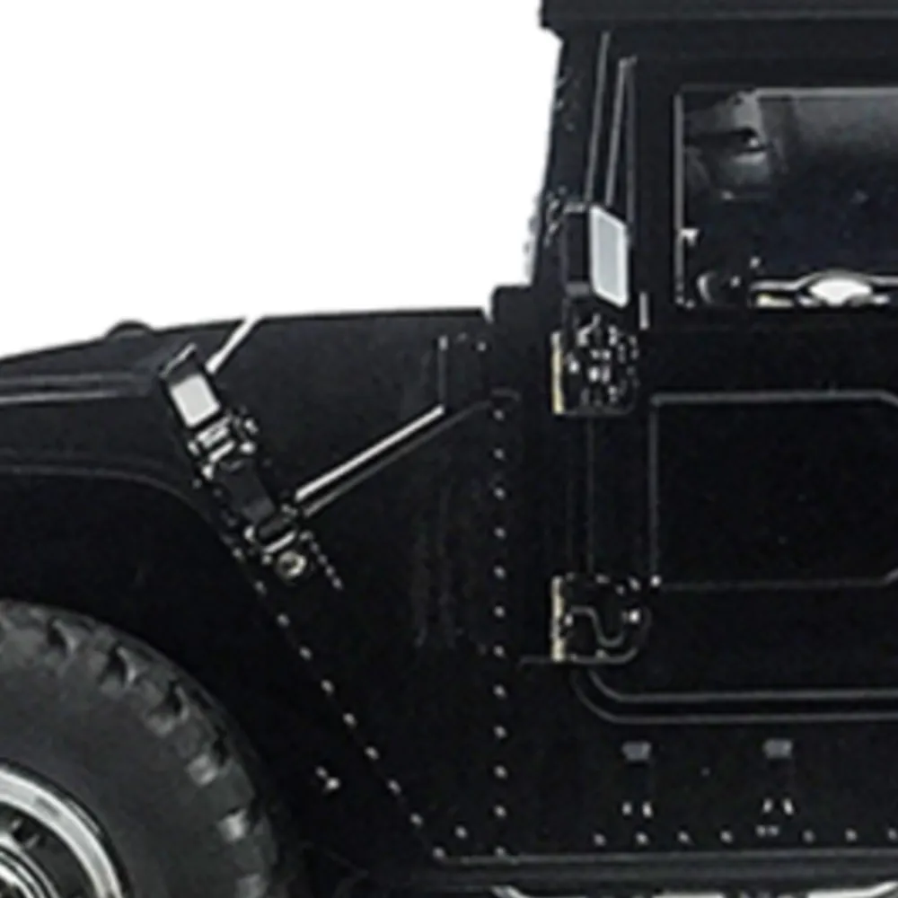 

1/10 RC HG 4*4 U.S Civilian P415 Car Servo ESC Motor Radio Model Vehicle Crawler Outdoors Toys for Boys Gift TH17226-SMT6