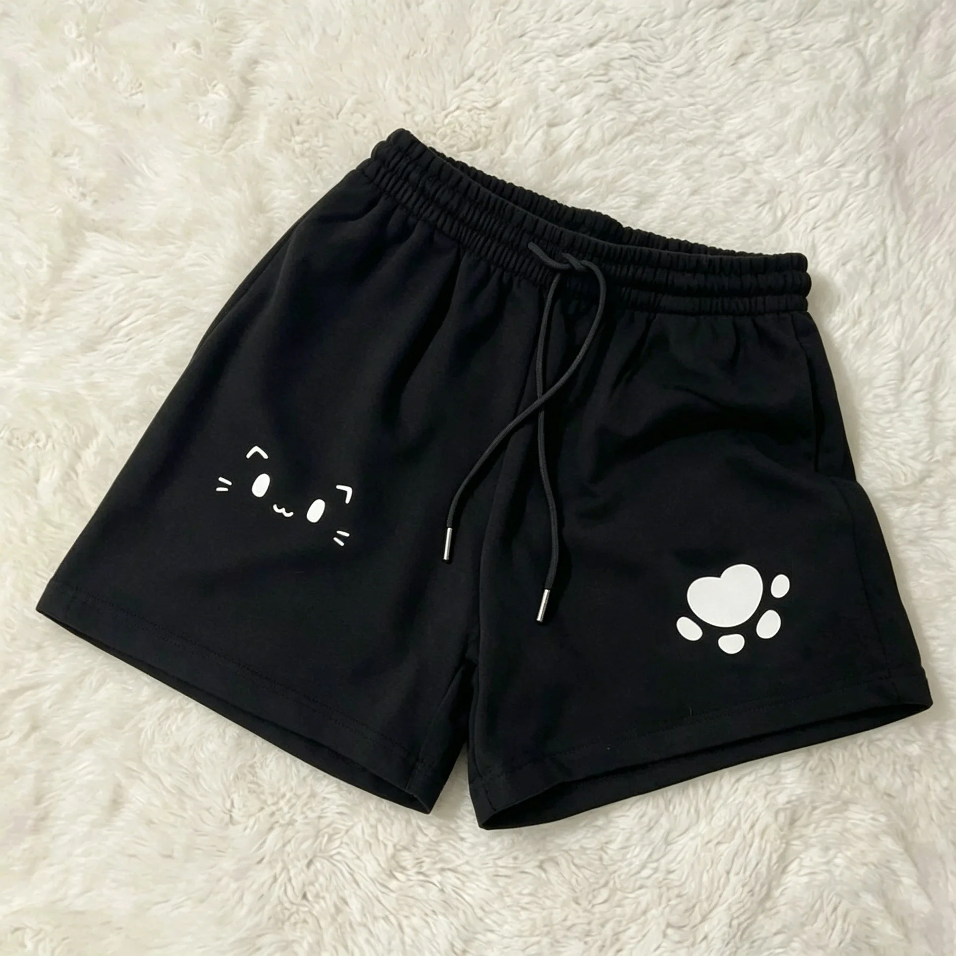 Summer Girl Style Black Sports Shorts with Cute Cat Paw Print, Student Versatile Casual Loose and Comfortable Shorts