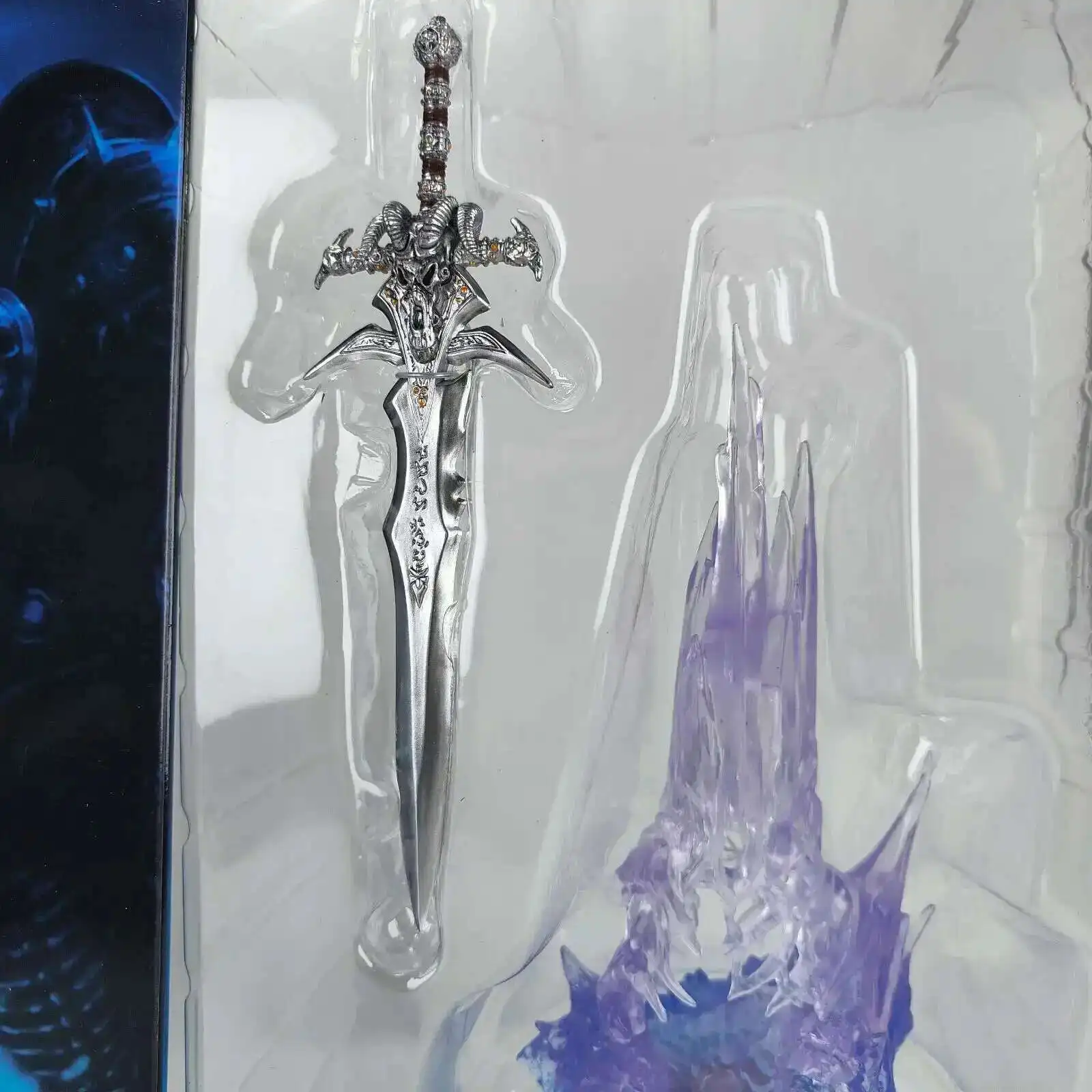 سلاح Menethil's WOW Arthas Frostmourne السيف مع إضاءة LED Starz عمل نموذج لجسم اللعب سطح المكتب هدية مزخرفة للأطفال #5