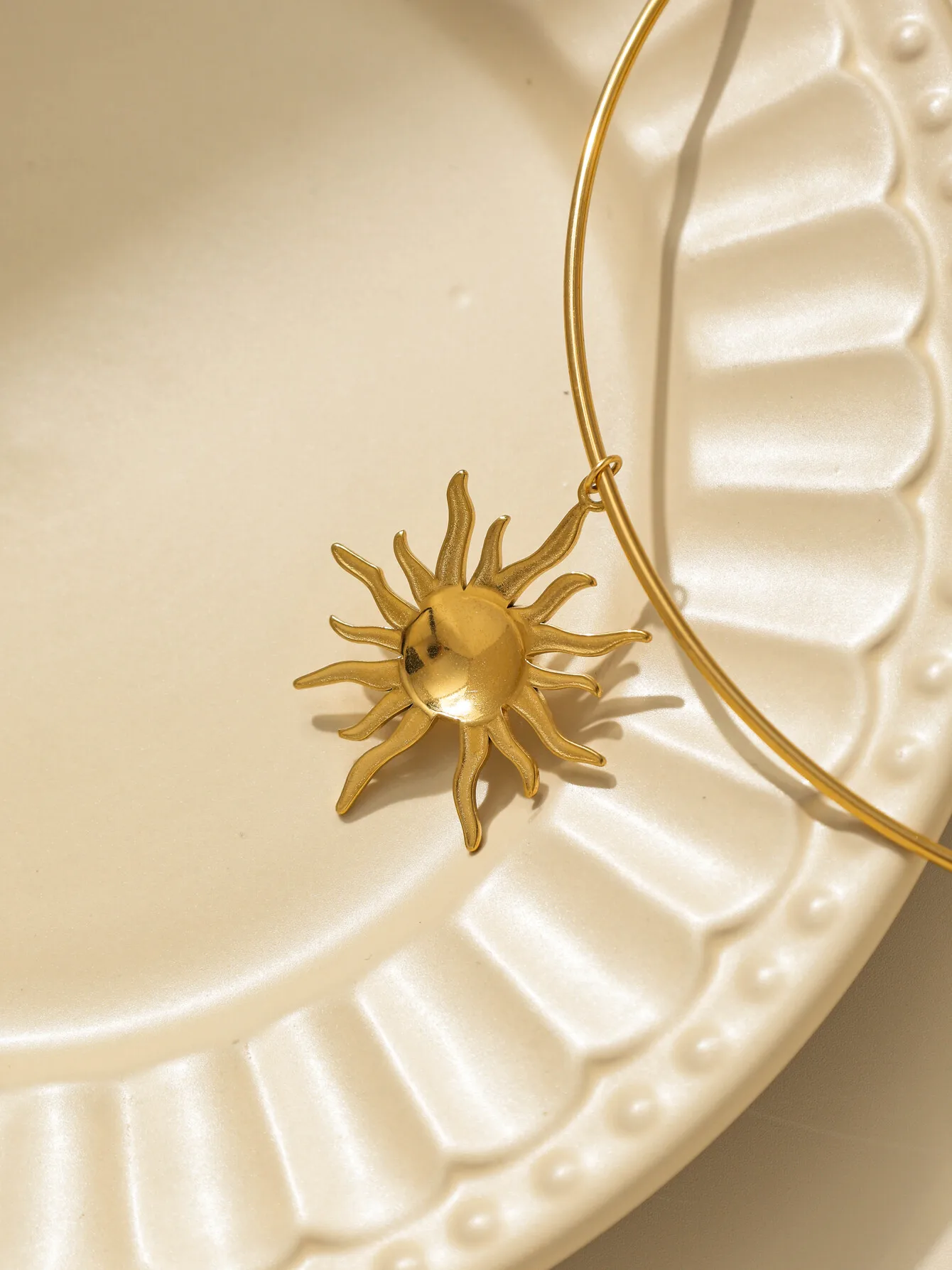 Sun Geometric Chain Necklace Stainless Steel Gold Fashion Retro Pendant Collar PVD Coated Women's Waterproof Jewelry Gift