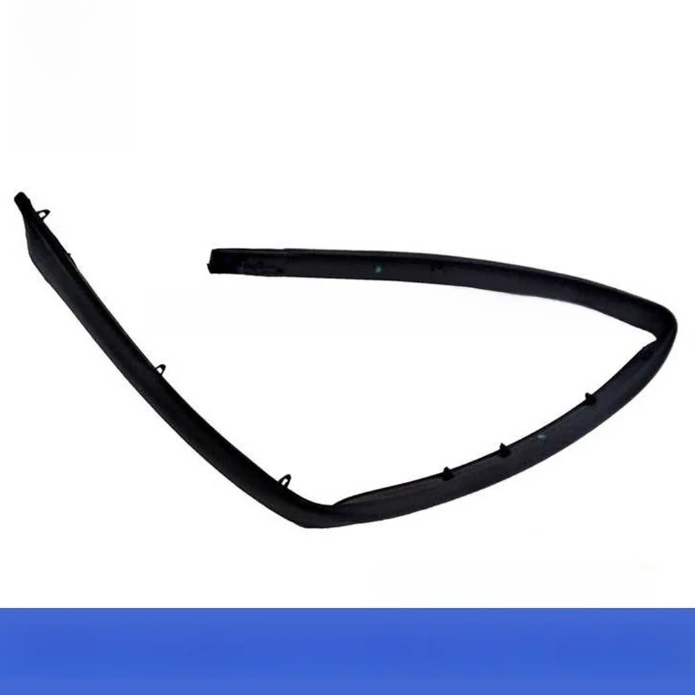1pcs for Black Rubber OEM Number 53039-60010 Upper Radiator Seal For Toyota For Land Cruiser 2008-2015 Car Accessories