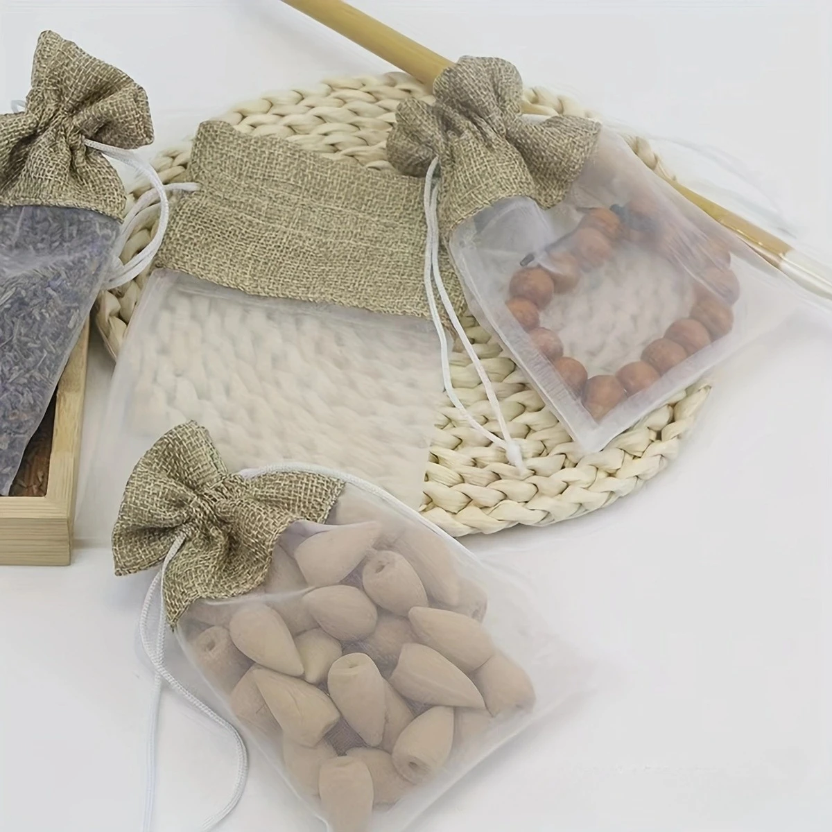 10 Stück gespleißte Organza-Jute-Beutel mit Kordelzug, transparente Mini-Geschenkbeutel für Weihnachten, Hochzeit, Party, Gastgeschenke, Aufbewahrung zu Hause – Detail 4