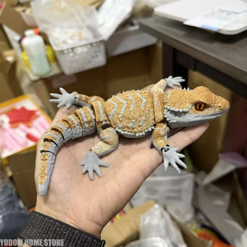 3D Printed Realistic Lizard Model with Movable Joints, Desktop Ornament Home Accessory, Kids Gift