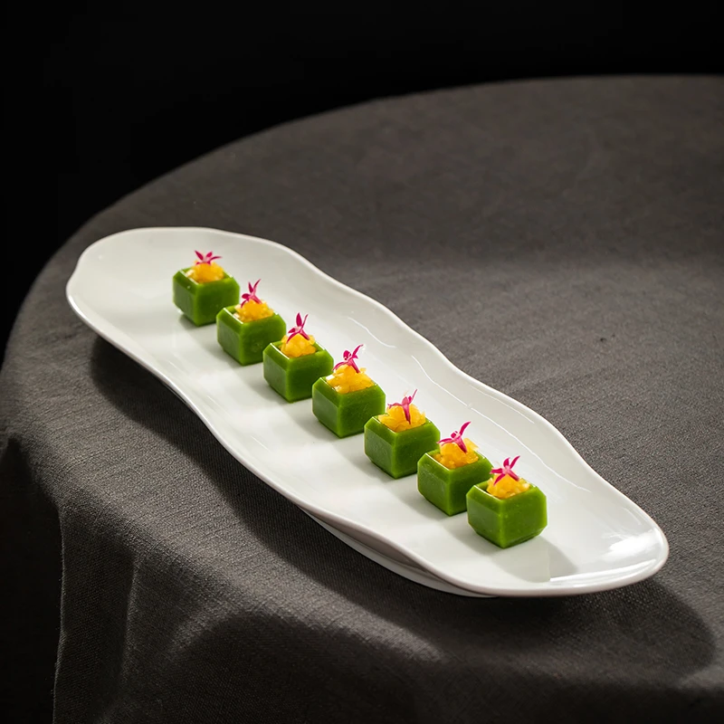 Creative Ceramic Pure White Long Western Plate Hotel Characteristic Irregular Cake Dim Sum Dish Restaurant Cooking Tableware