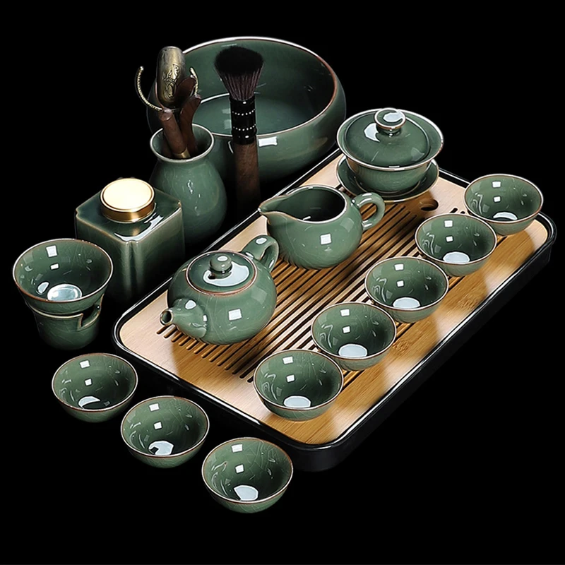 

Celadon Luxury Tea Set Vintage Ceramic Kung Fu Afternoon Tea Table Set with Tray Infuser Porcelain China Kitchen Supplies