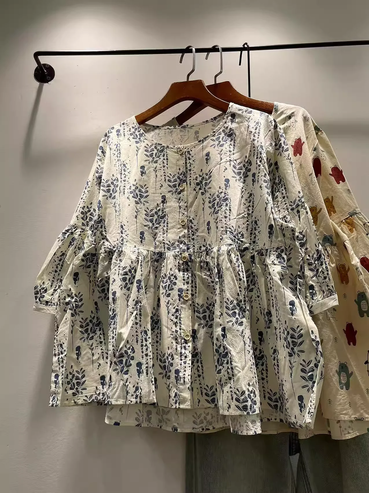 

2025 Mori girl pure cotton blue leaves print shirts and blouses for women button up a-line shirts Hawaii tops