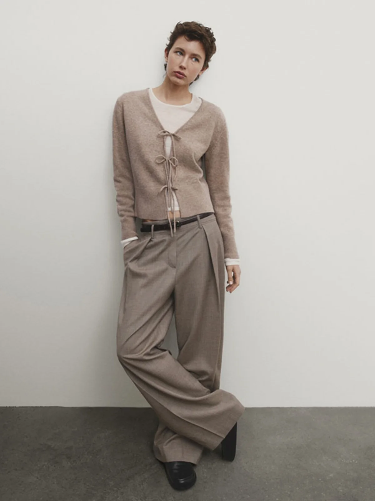 

Модный вязаный кардиган из мягкой шерстяной смеси, новый китайский дизайн, женский, осенне-зимний, новинка, удлиненный...