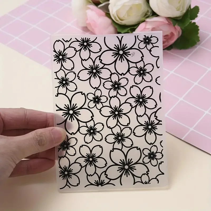 1Pc Folder do wytłaczania Kwiaty Wzór Plastikowy Folder do wytłaczania Szablon maszyny do tworzenia kartek Album papierowy Album Craft DIY D