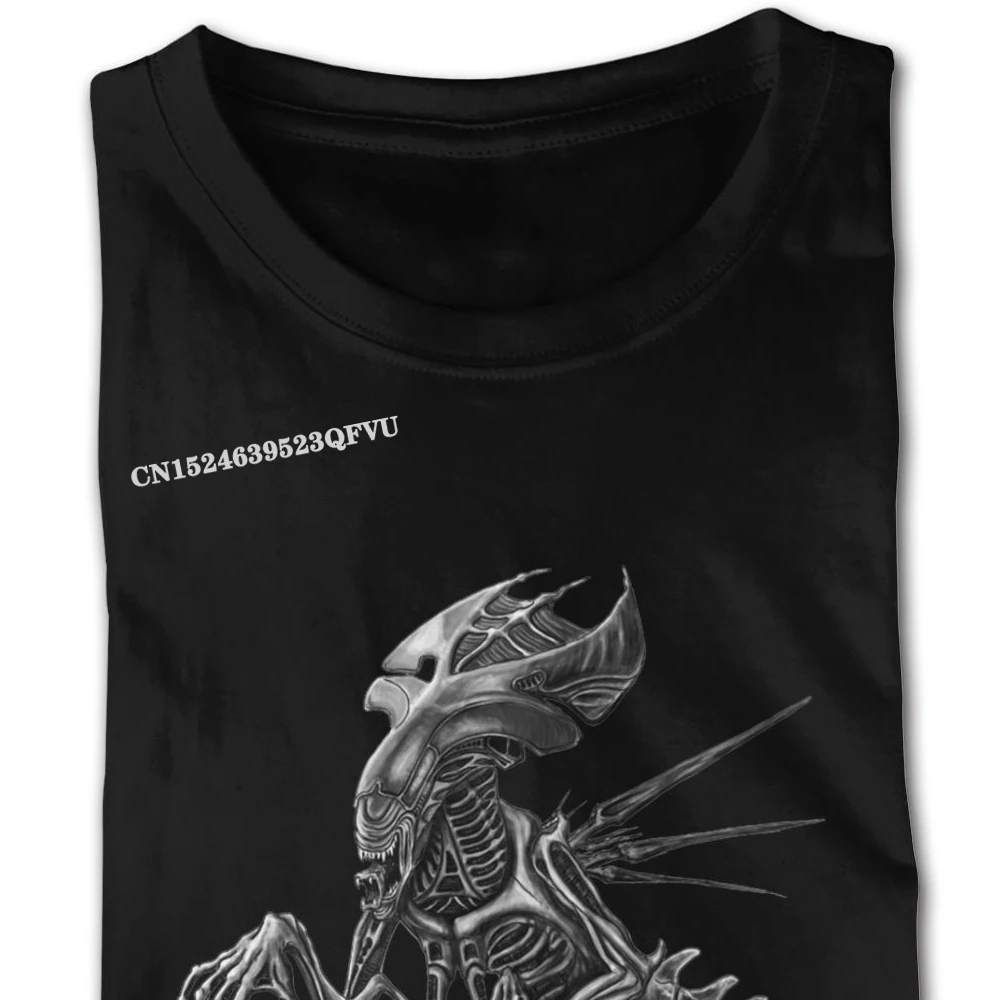 Cool T-Shirt Men Alien Covenant Tattoo Alien Vs Predator Funny Anime Graphic Mens Tshirt Cotton For Boyfriend Black T Shirts